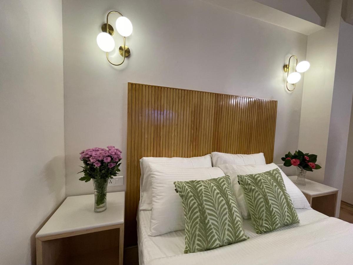 Hotel Pegasus Crown Shillong Eksteriør billede