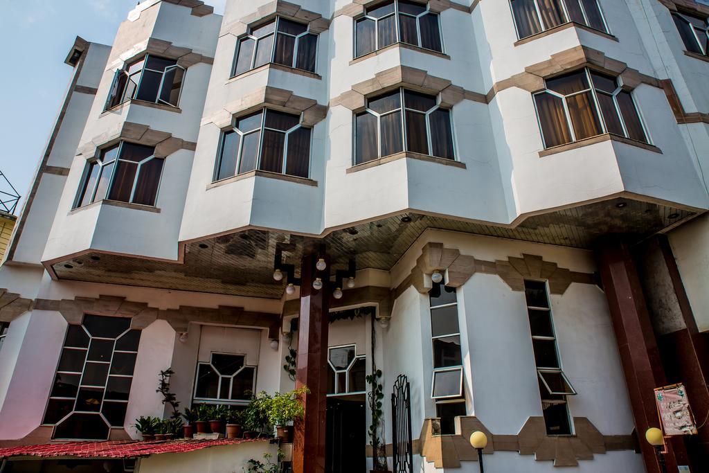Hotel Pegasus Crown Shillong Eksteriør billede